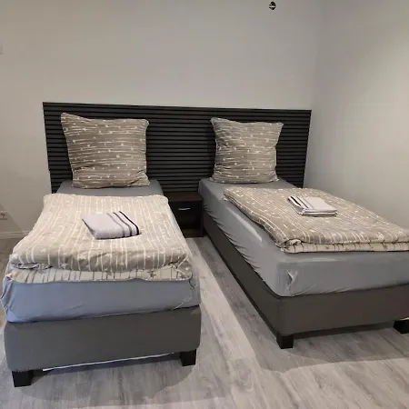 1-zimmer Woh Souterrainwohnung