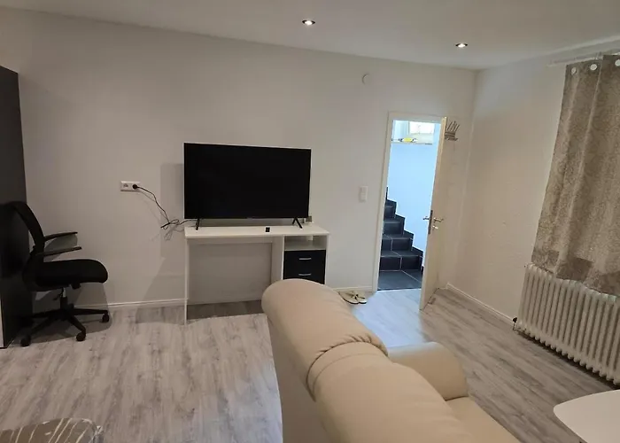 Appartement 1-zimmer Woh Souterrainwohnung *