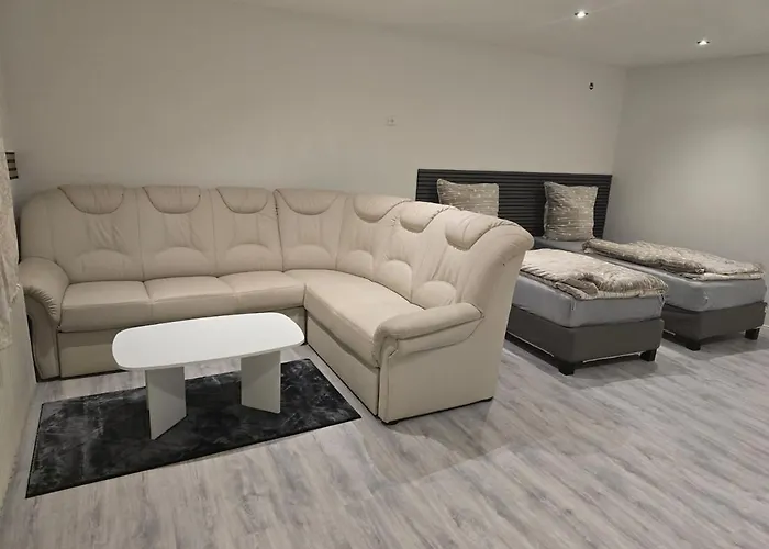 1-zimmer Woh Souterrainwohnung Appartement *